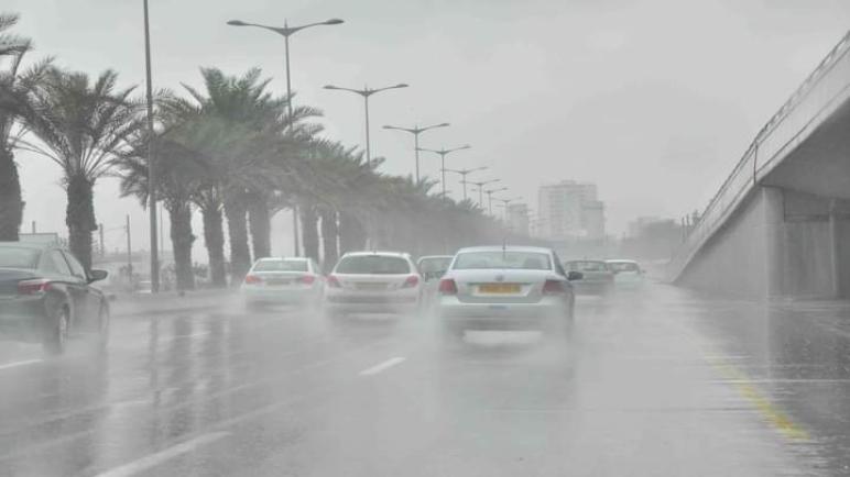 زخات رعدية ورياح قوية في عدد من مناطق بالمغرب