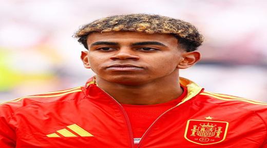 كلام منصف بحق الموهبة المغربية في صفوف منتخب إسبانيا